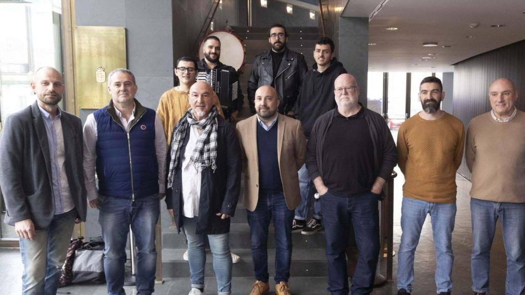 Os do Fondo da Barra cerrarán el ciclo Folk celebrado en el teatro Colón de A Coruña