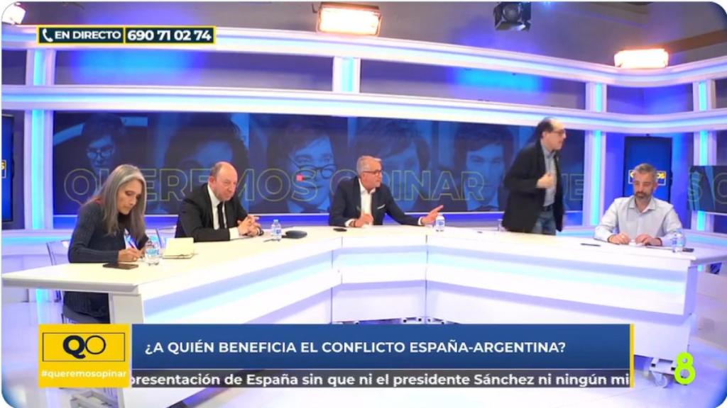 El periodista José Miguel Villarroya explota en pleno directo y abandona el programa