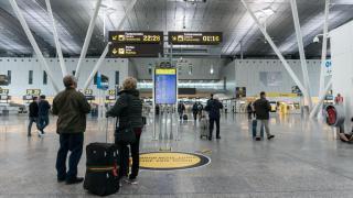 Santiago insta a la Xunta a "pilotar" el plan para los aeropuertos gallegos tras la salida de Ryanair