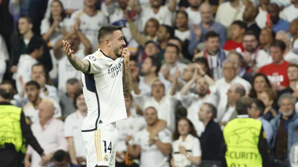 Joselu celebra uno de sus dos goles ante el Bayern.