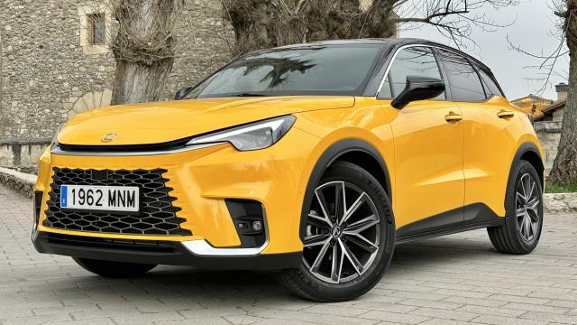 El Lexus LBX es el modelo de acceso a la gama de Lexus.