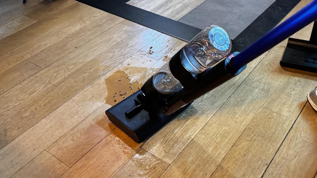 EMBARGO Dyson WashG1