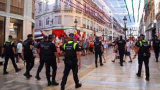 Denuncian la "sobrecarga" de la Policía Local en la Feria de Málaga: más detenciones, pero menos agentes que en 2024