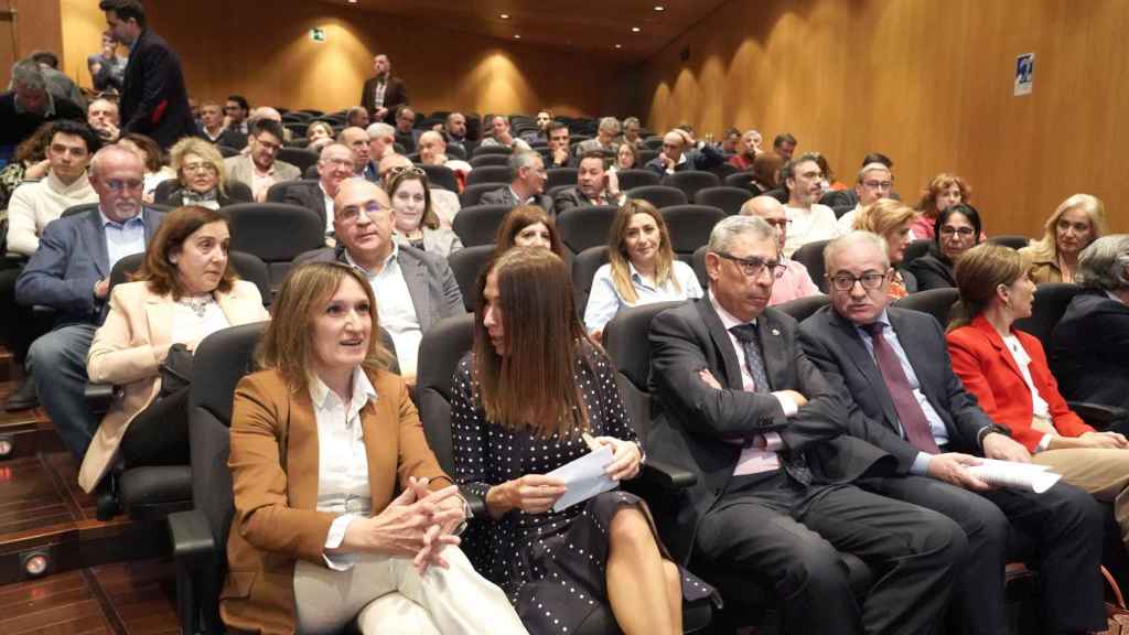 La consejera de Educación, Rocío Lucas, inaugura la jornada ‘La nueva FP, sus ventajas para captar talento en las empresas’