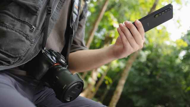 Sony Xperia 1 IV y cámara Alpha de Sony