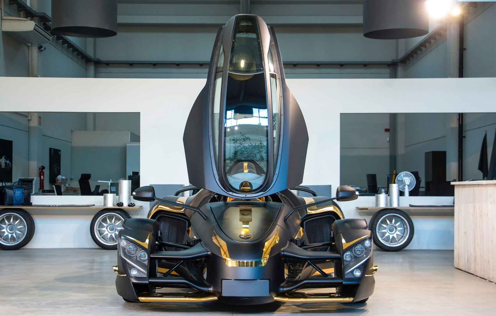 Diseño creativo de un coche Tramontana.