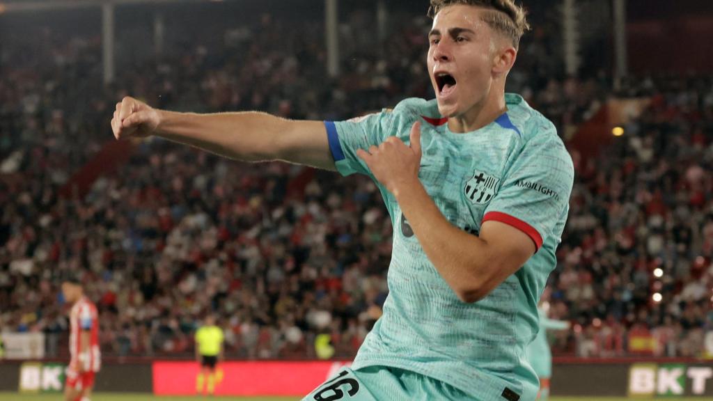 Fermín celebra uno de sus goles al Almería.