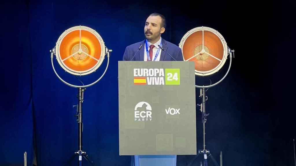 César Reyes, durante su intervención en el Palacio Vistalegre este viernes: Gracias a la Fundación Disenso por traerme hasta aquí