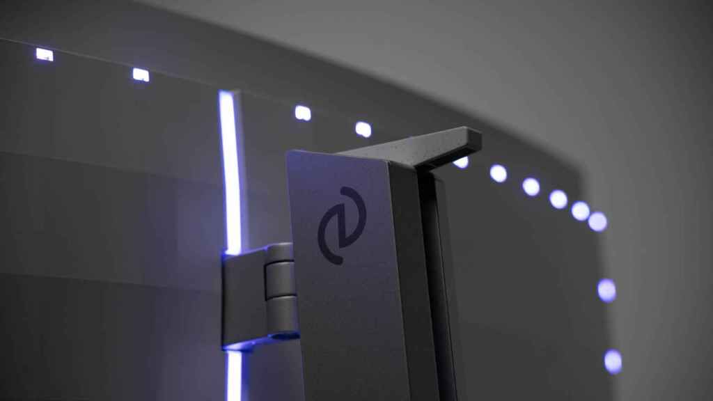 La iluminación Ambiglow del monitor Philips Evnia 49M2C8900L.