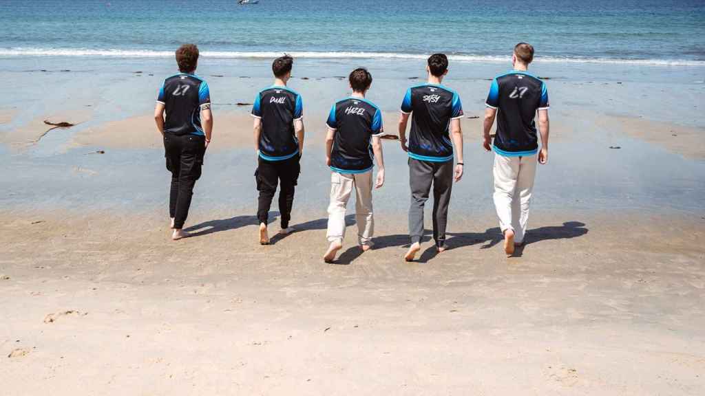 Vídeo: Los gallegos LUA Gaming presentan a sus jugadores para el estreno en la Superliga LVP