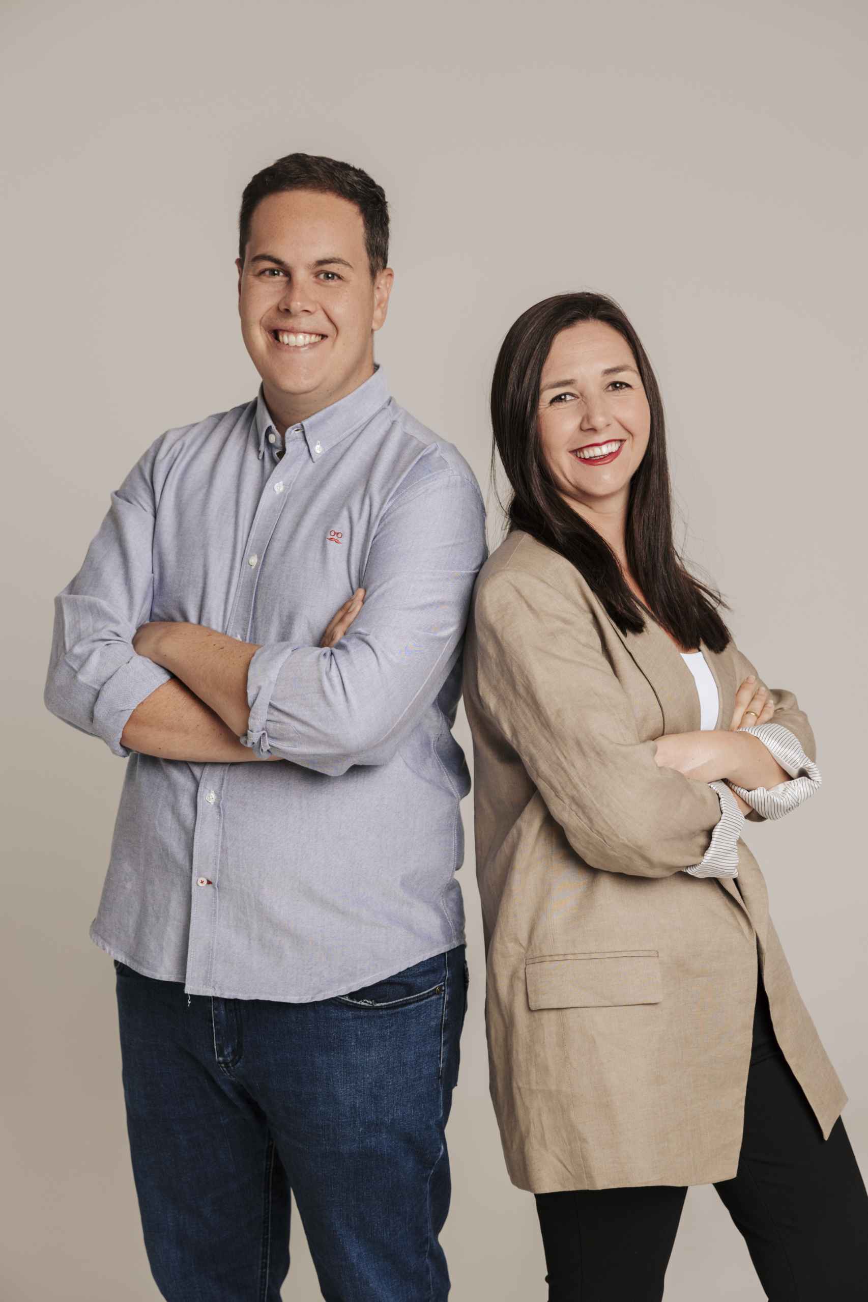 Los fundadores de Tadia, Diego Hueltes y Pilar Lara.