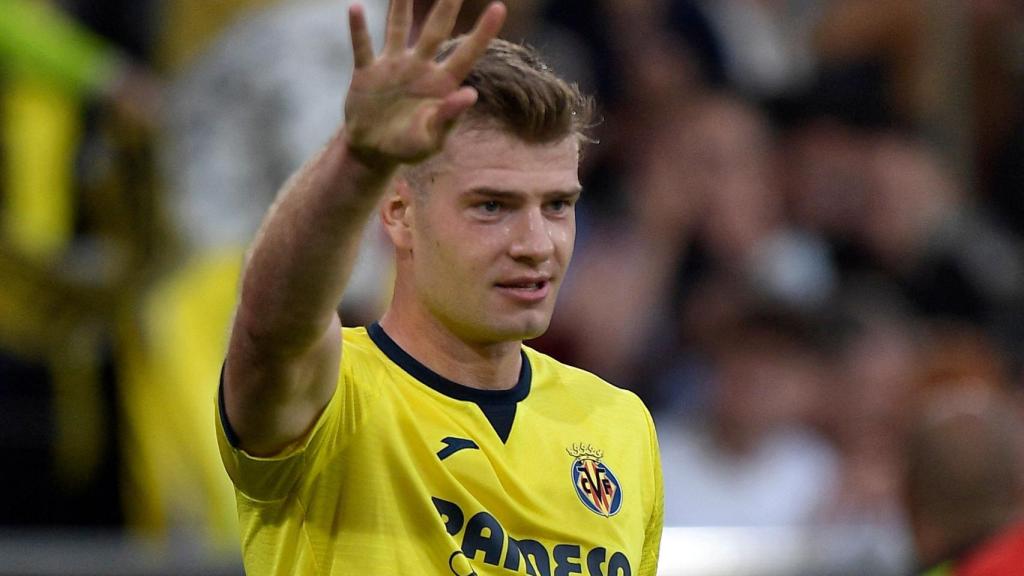 Sorloth celebra uno de los goles ante el Real Madrid.