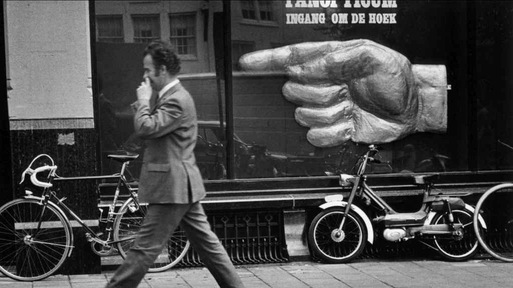 Elliott Erwitt: 'Amsterdam, Netherlands', 1972. Foto: © Elliott Erwitt / Magnum Photos