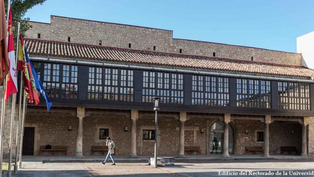 Imagen del edificio del Rectorado de la UBU.