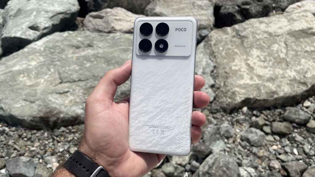 El POCO F6 Pro.
