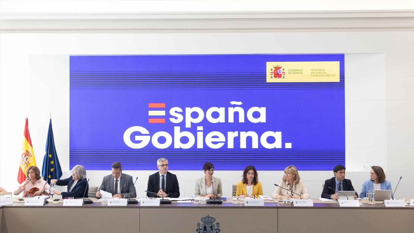 La ministra de Vivienda y Agenda Urbana, Isabel Rodríguez (c), se reúne con las comunidades autónomas en el marco de la Conferencia Sectorial de Vivienda y Agenda Urbana.