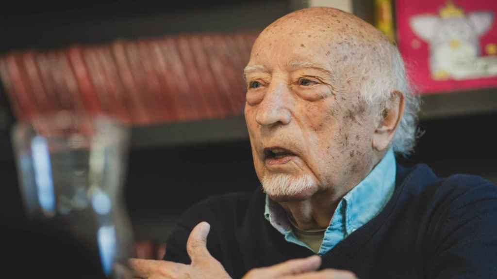 El escritor Manuel Vicent presenta su nuevo libro, 'Una historia particular', editado por Alfaguara.