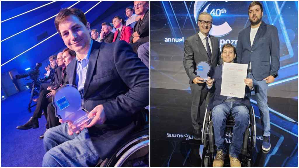 Gonzalo Suárez acompañado del director de contenidos de la TVG y secretario general de Circom, Fernando Ojea.