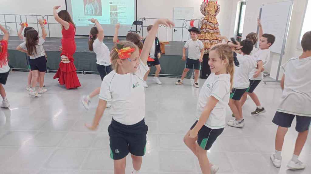 Una de las actividades de diversidad cultural del Colegio ELIS Murcia.