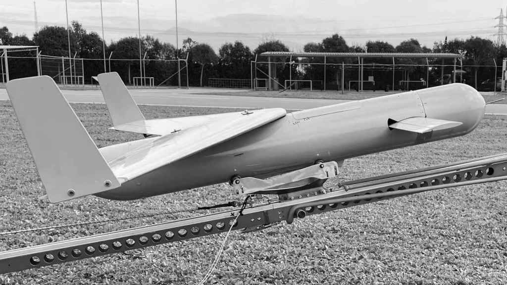 Dron Hunter que servirá de interceptor de otros drones y misiles