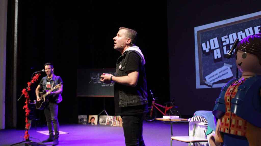 Actuación de Yo sobreviví a la EGB