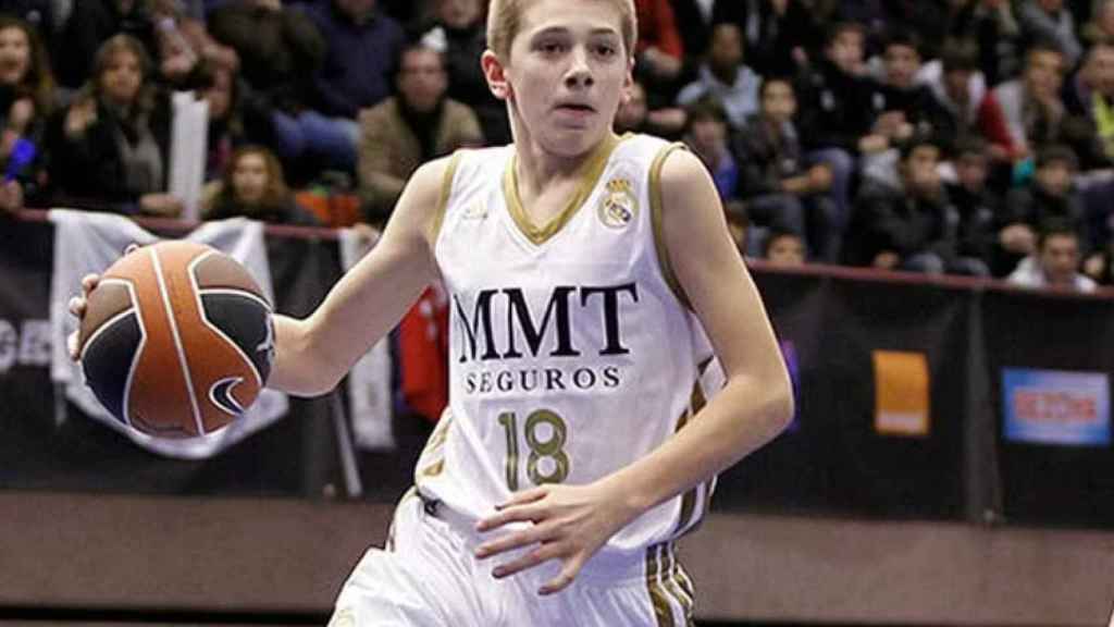 Luka Doncic, en un partido contra el Barça en la temporada 11/12.