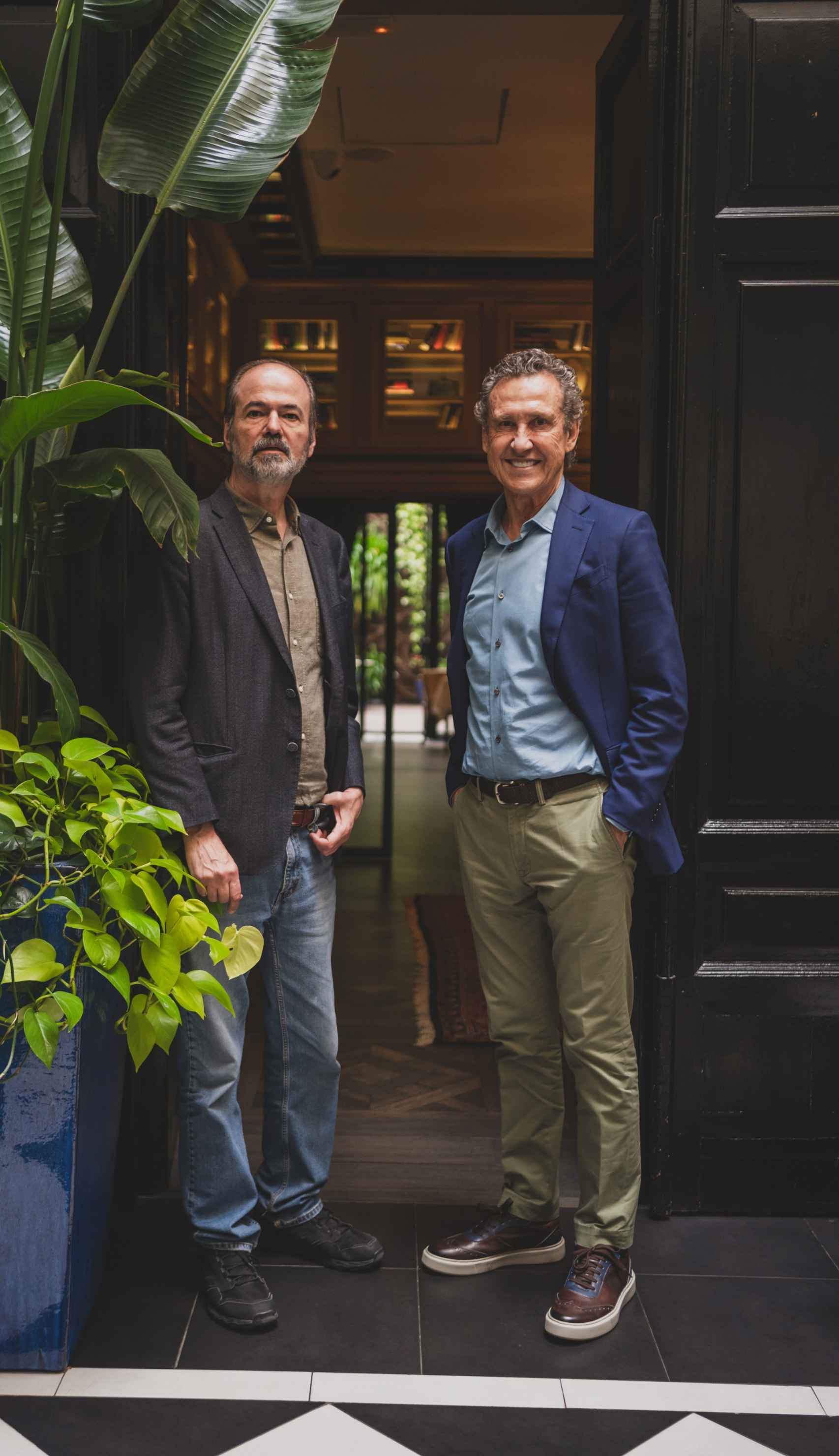 Juan Villoro y Jorge Valdano en el Only You Hotel Boutique de Madrid