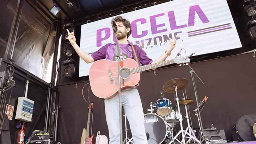 Fito, de Siloé, en una Fan Zone del Pucela