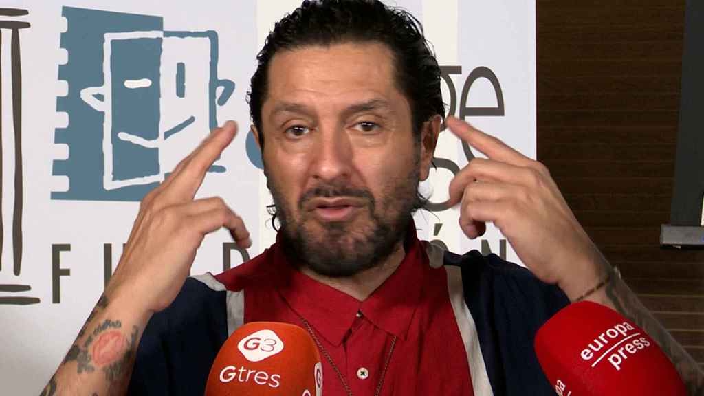 Rafael Amargo, atendiendo a la prensa, este pasado lunes, 27 de mayo.