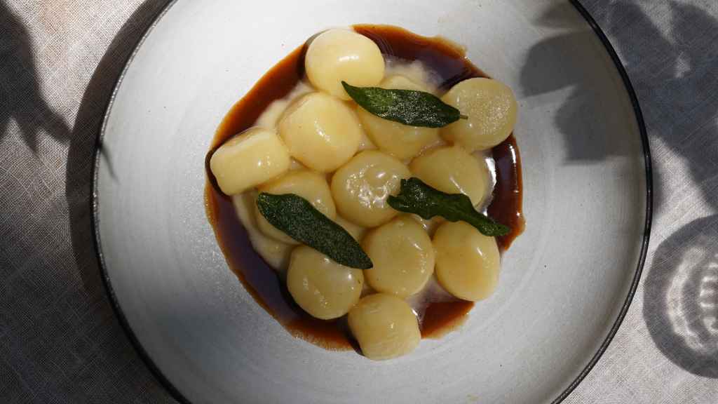 Los ñoquis de Eugeni De Diego, se sirven en Lombo.