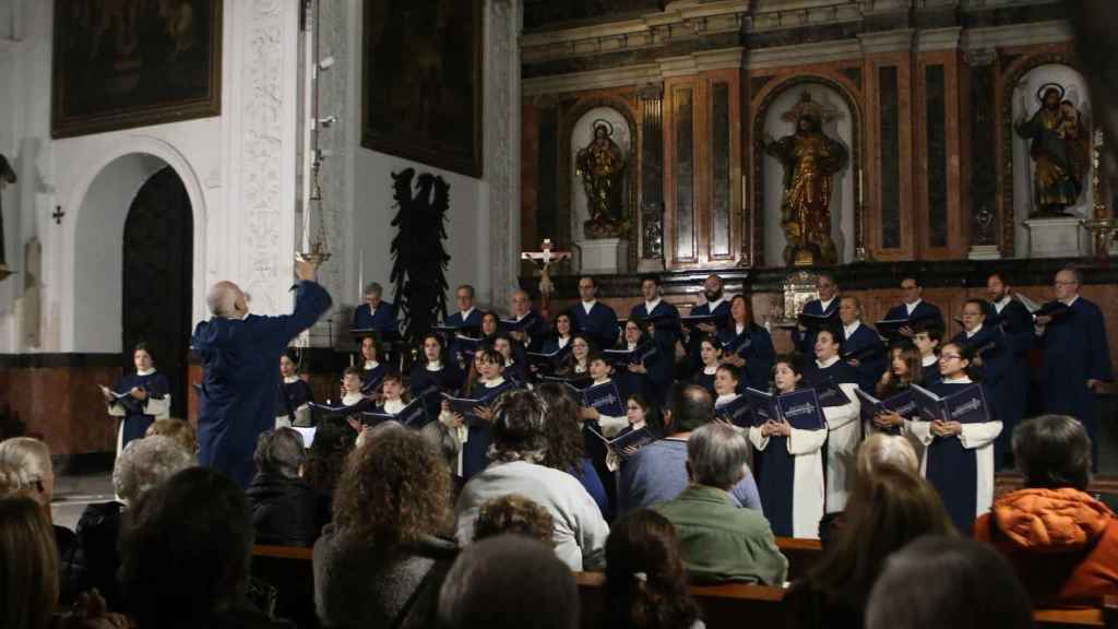 La escolanía Domus Carmina en uno de sus conciertos.