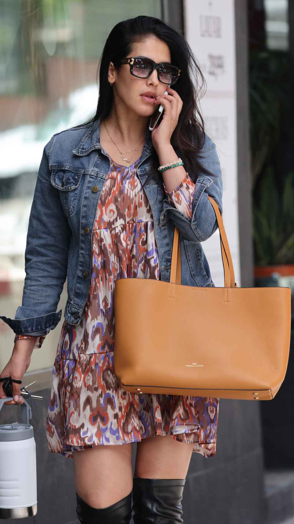 Gabriela Guillén en una imagen captada por las calles de Madrid, este mes de mayo.