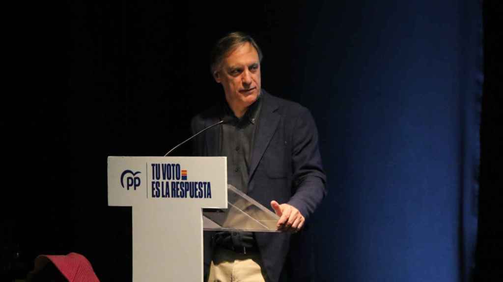 El presidente del PP de Salamanca, Carlos García Carbayo, en un acto electoral