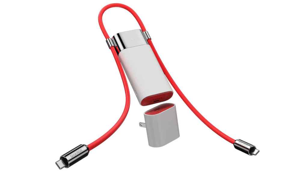 El Pouch permite recargar tres dispositivos al mismo tiempo