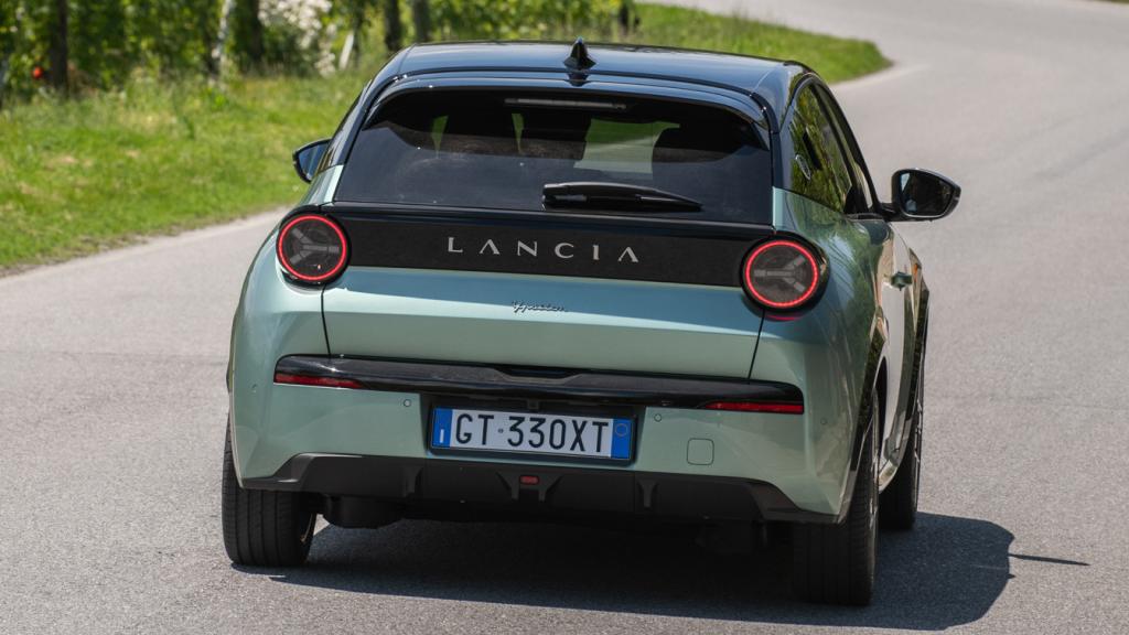 La trasera del Lancia Ypsilon es una de las partes más llamativas.