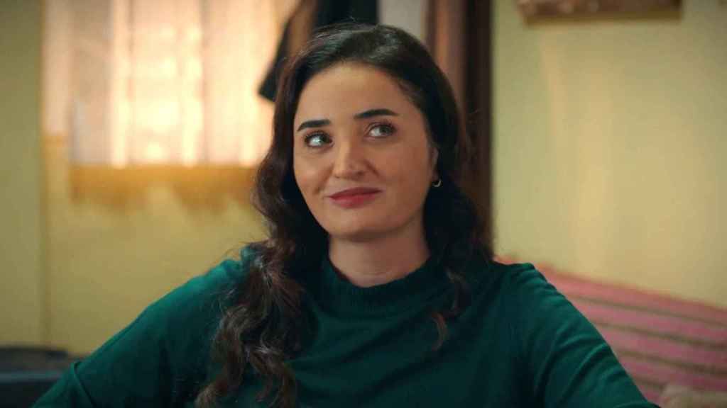 La divertida Şengül de Hermanos