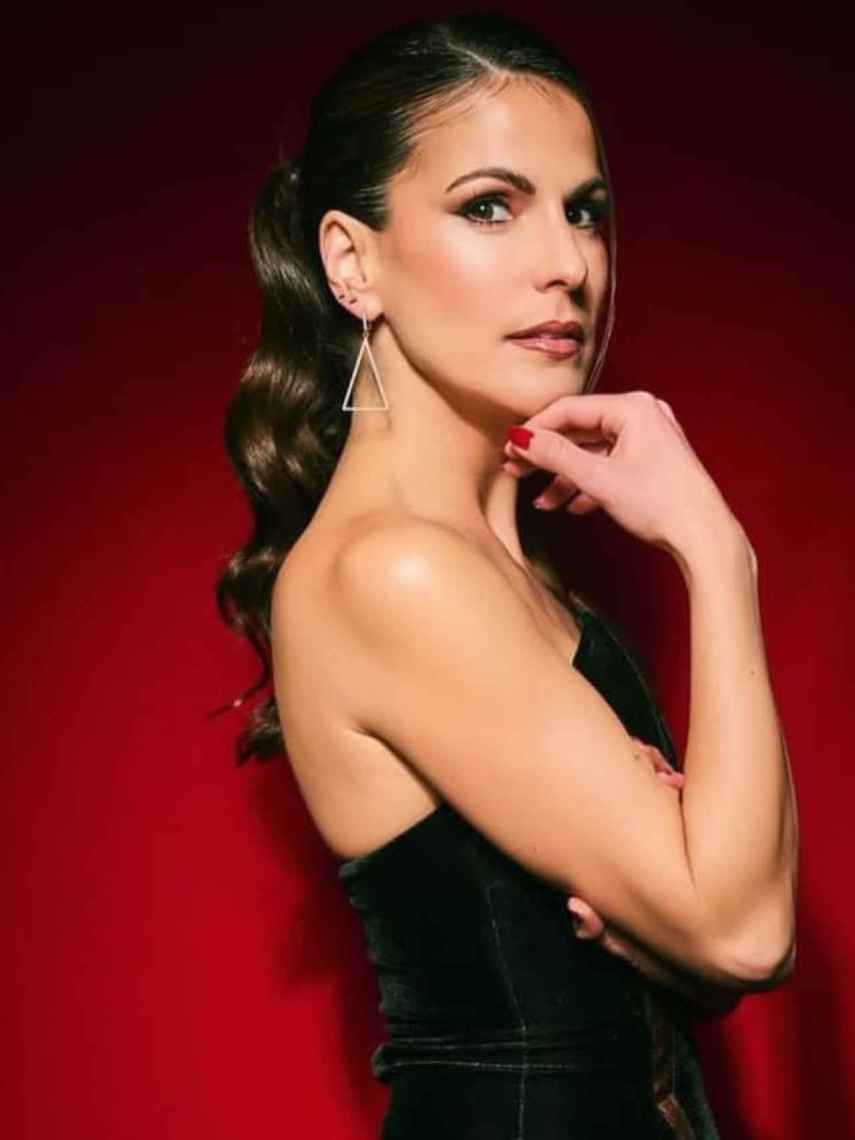 Noemi Ruiz en el Festival de Cine Málaga con joyas de Lisi Fracchia.