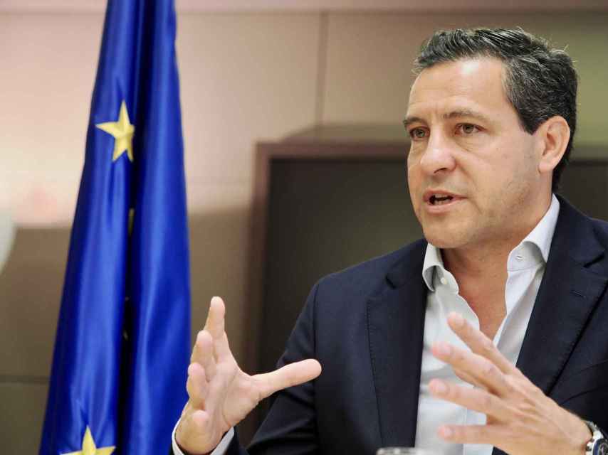 El portavoz del Grupo Popular en las Cortes, Raúl de la Hoz, durante la entrevista