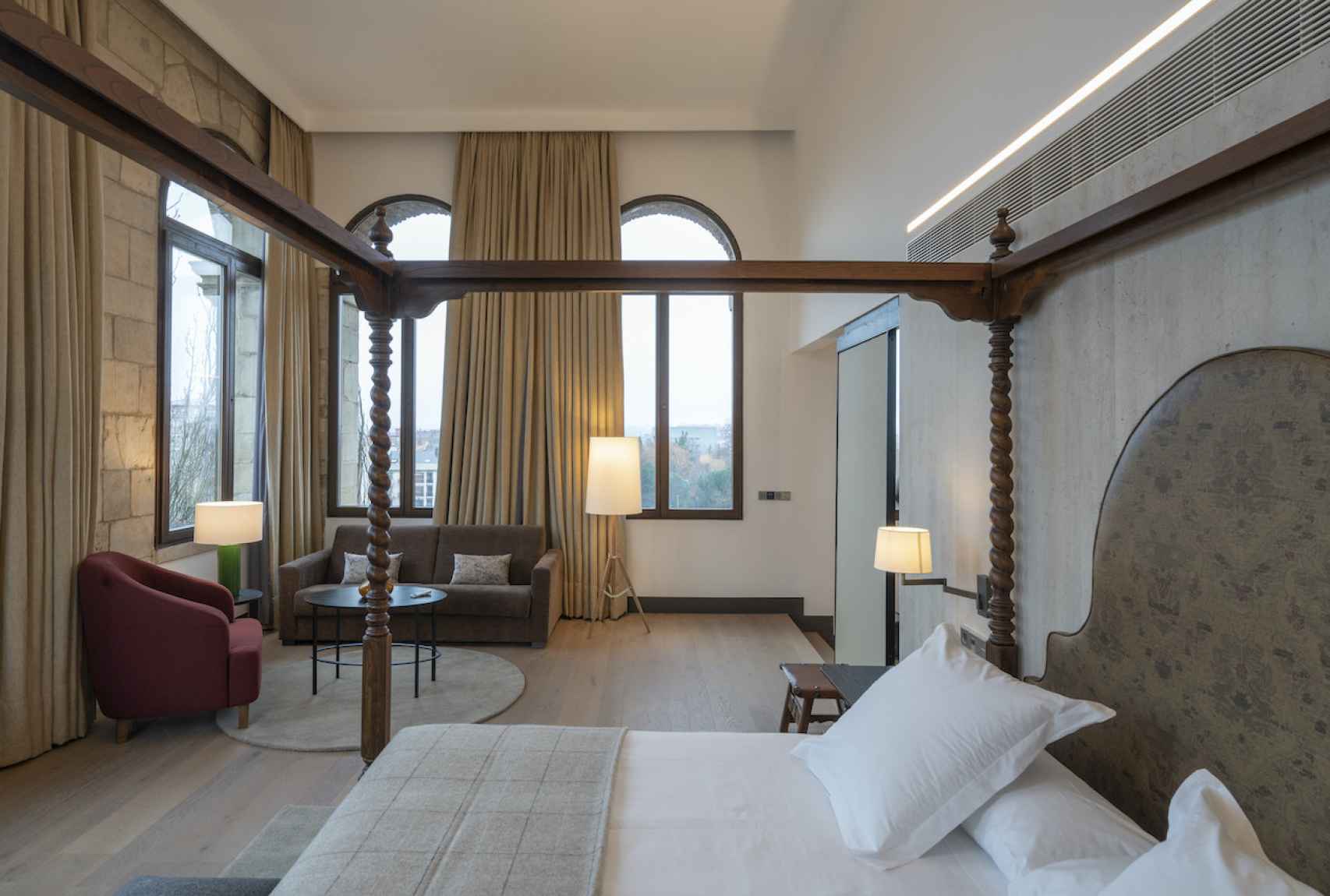 Habitación del Parador de León