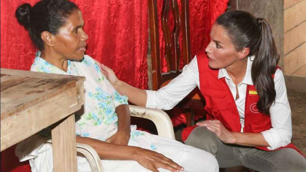 Conocer la situación de las mujeres en los países que visita es una de sus prioridades.