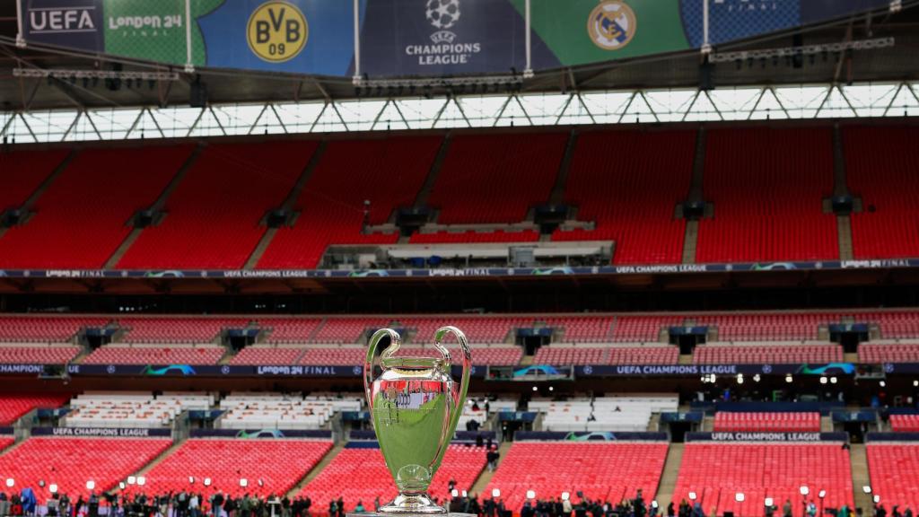 La Champions League, presidiendo el estadio de Wembley.