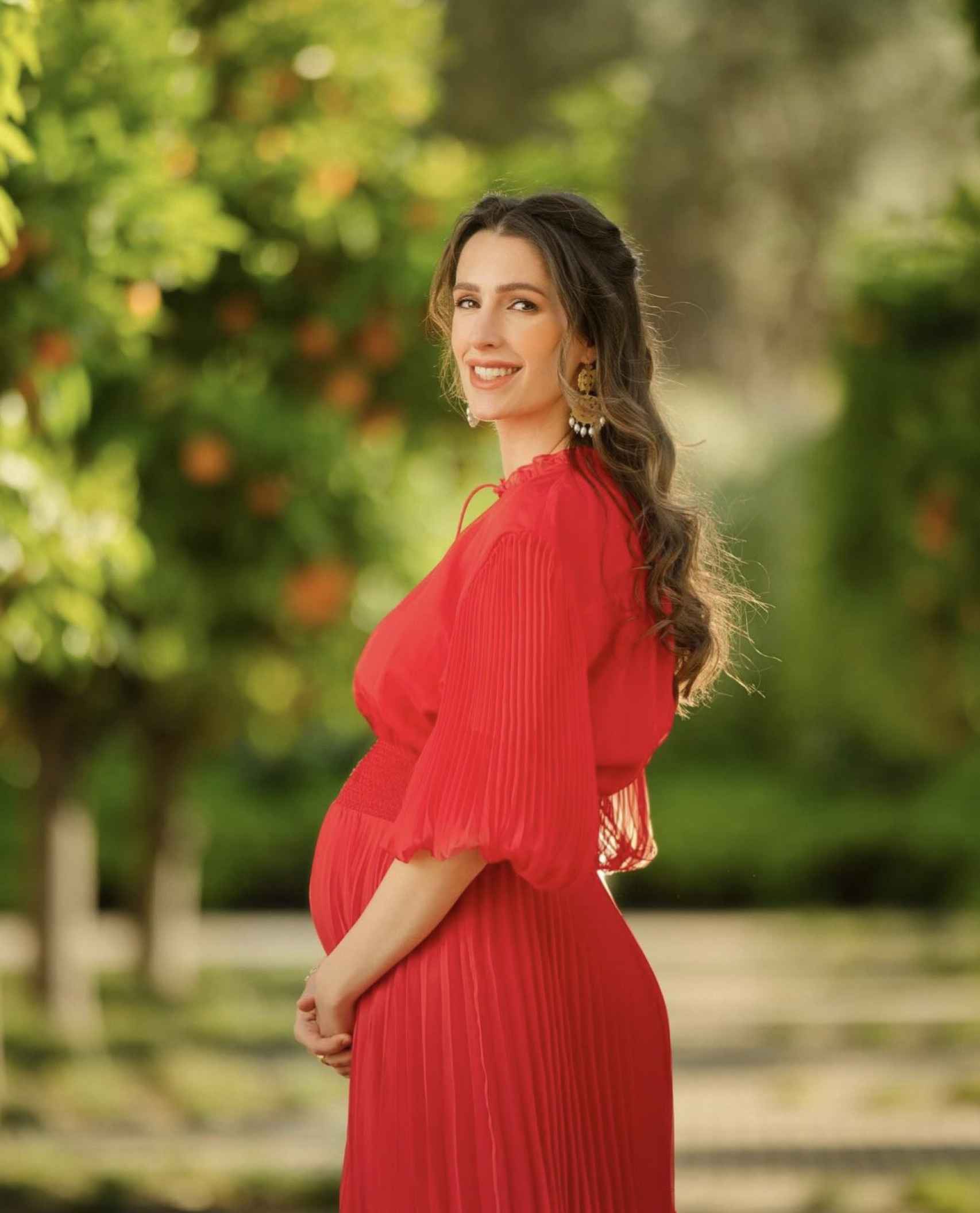 Retrato de Rajwa Al Saif.