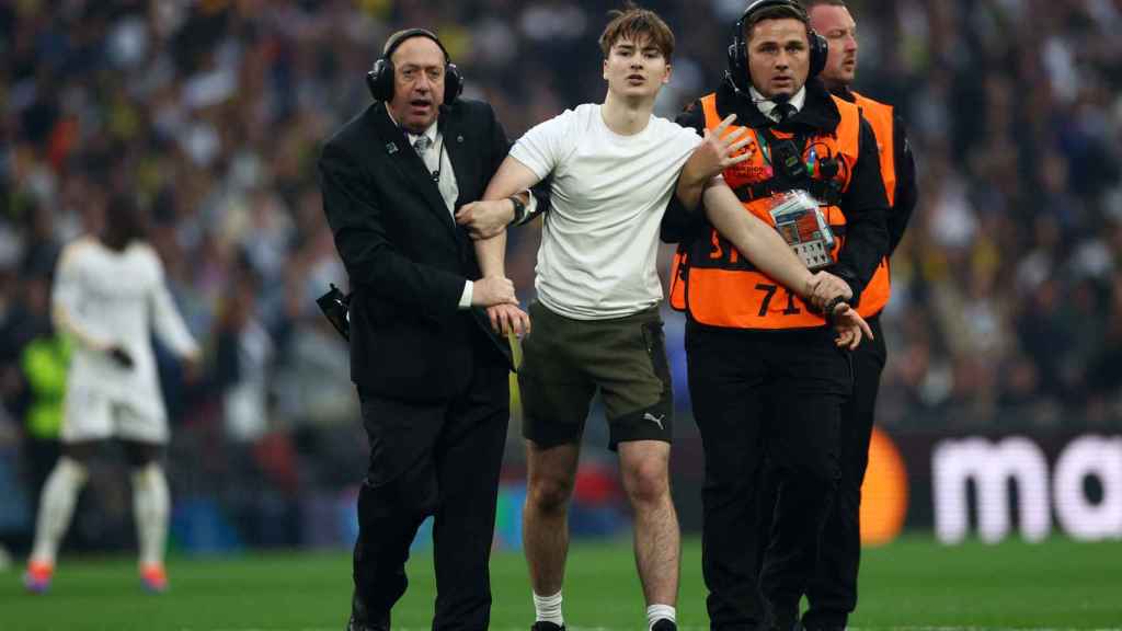 Uno de los espontáneos, detenido.