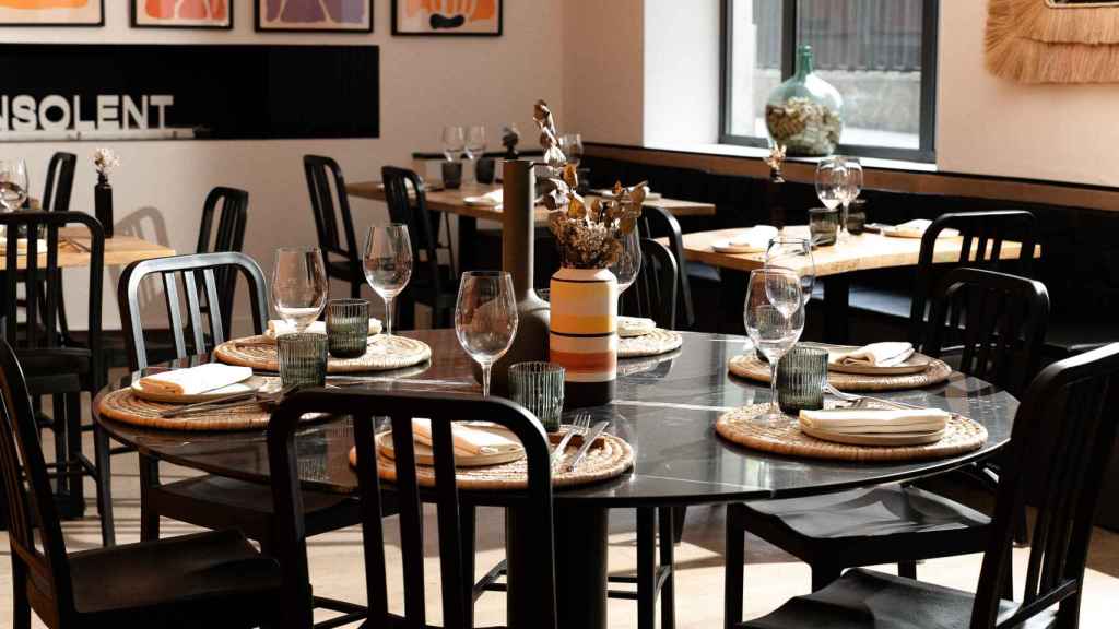 La sala de Insolent.