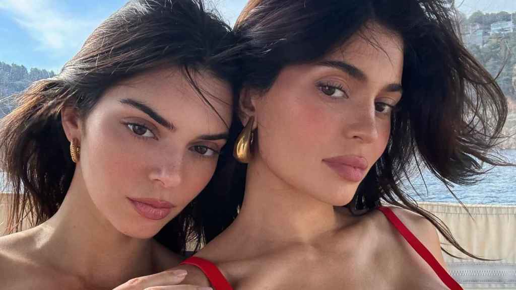 Kendall y Kylie Jenner en Mallorca. Imagen de redes sociales.