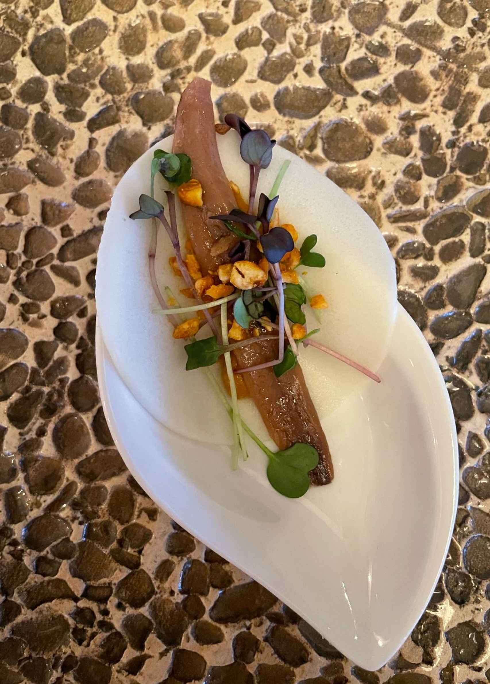 Taco de queso de cabra y anchoa Hazas.