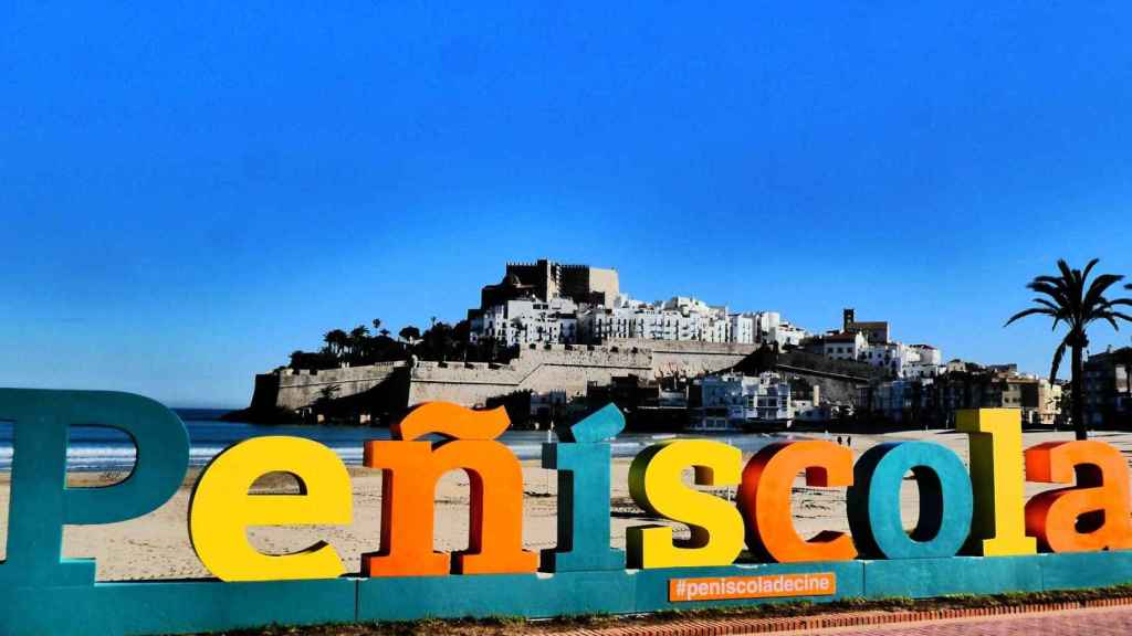 Cartel promocional de Peñíscola.