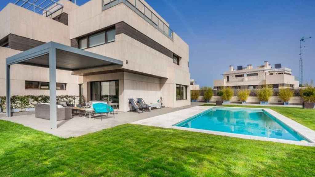 Otra de las casas en venta de Valdemarín en Idealista.