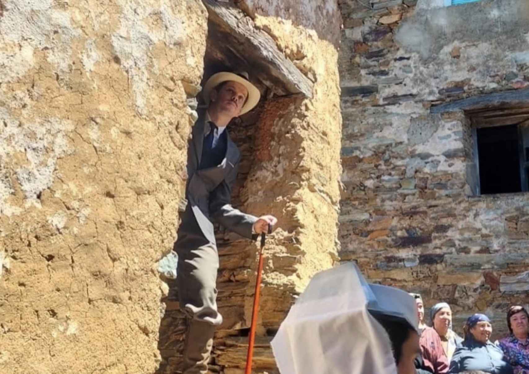 Representación de la visita de Alfonso XIII a Las Huerdes, de Cateja Teatro