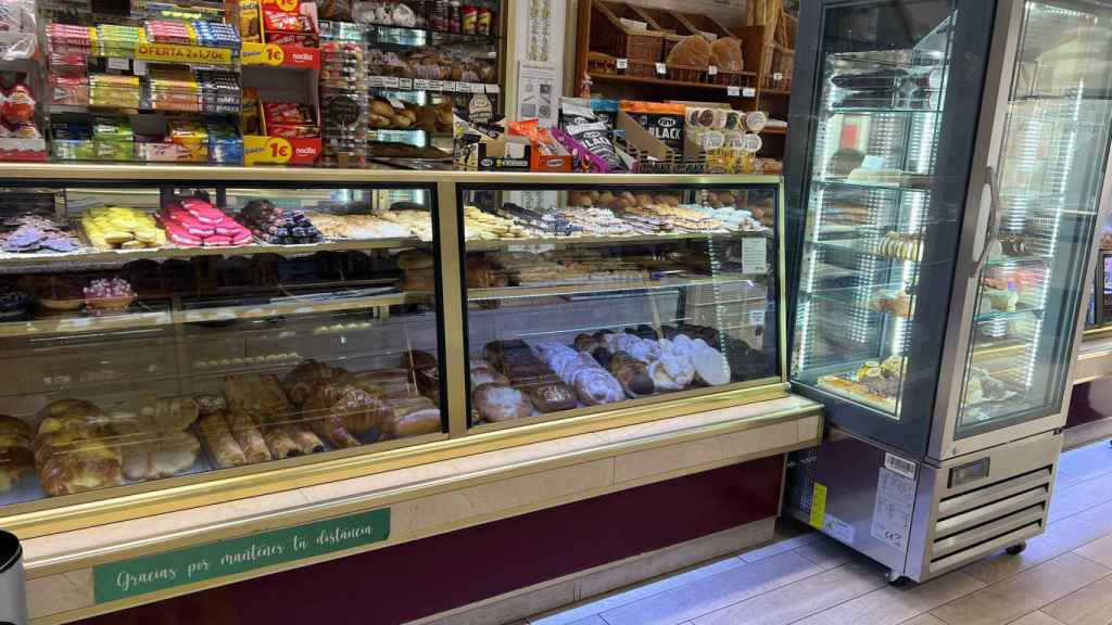 Imagen del interior de la pastelería en Medina del Campo
